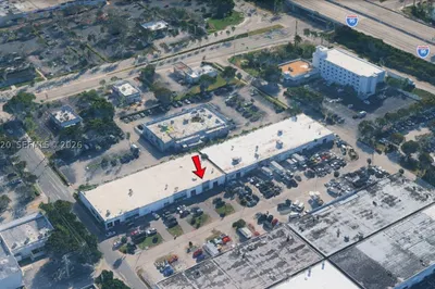 1060 NW 1st Ct 1