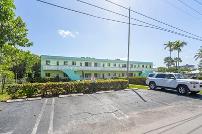 001-1006CasuarinaRoad-3-DelrayBeach-FL-3