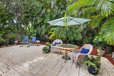 21700 Club Villa Terrace 1