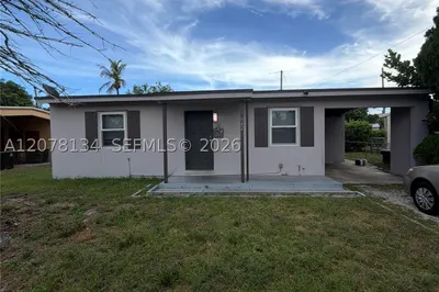 942 NW 11th Ct 1
