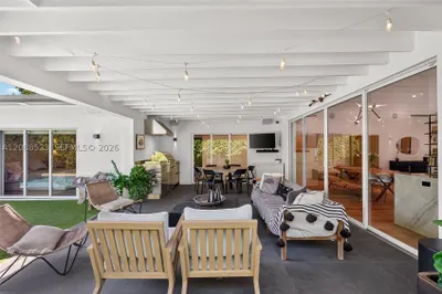 2342 SW 25th Ter 1
