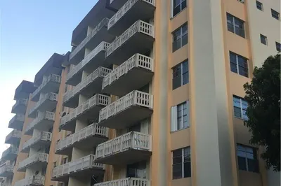15600 NW 7TH Avenue #421 1