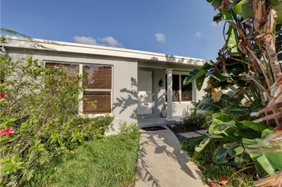 970 SW 3rd Avenue 1