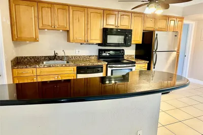 2190 SE 5th Street #3 1