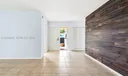 106 E Park Ln E Photo