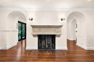 1140 Asturia Ave 1