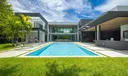 7425 Howard Dr Photo