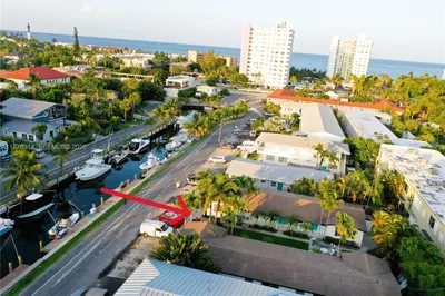3210 Canal Dr #8 1