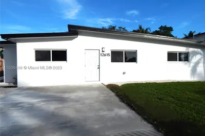 12615 NW 22nd Ave 1