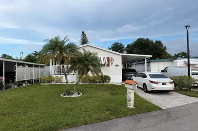 2141 SW 87th Terrace 1