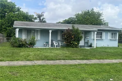 17132 NW 9th Ct 1
