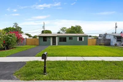 321 NE 59th Street 1