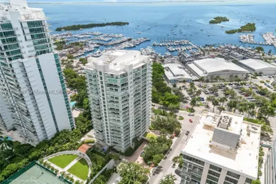 2645 S Bayshore Dr #1402 1