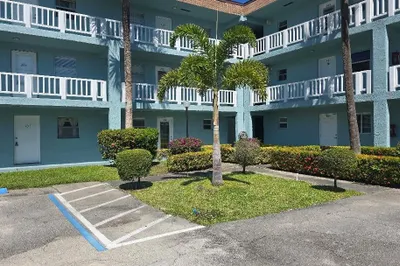 606 SW NATURA Boulevard #208 1