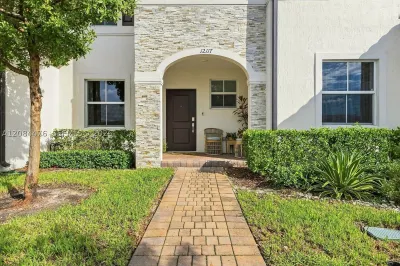 12117 NW 23rd Ct 1