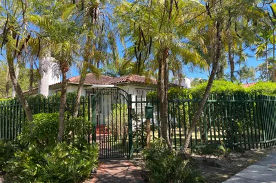 175 SW 25th Road 1