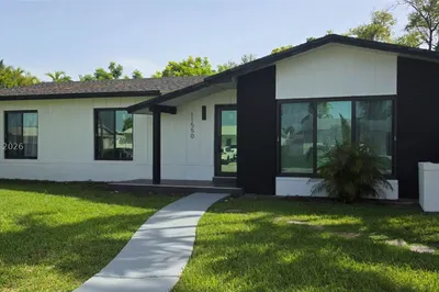 11550 SW 119th Place Rd 1