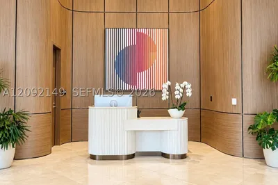 2411 LAGUNA CIR #1111 1