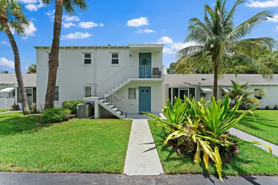 10128 Meridian Way N #5 1