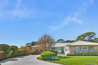 1898 SE Coronado Lane 1
