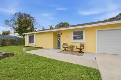 1355 23rd Place Sw 1