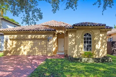 5040 SW 139th Ter 1