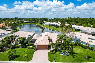 41 Woods Ln