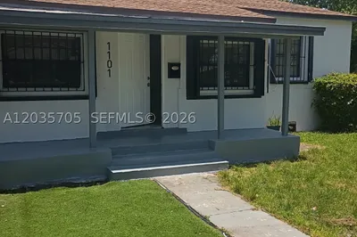 1101 NW 55th Ter 1