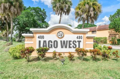 430 Commodore Dr #213 1