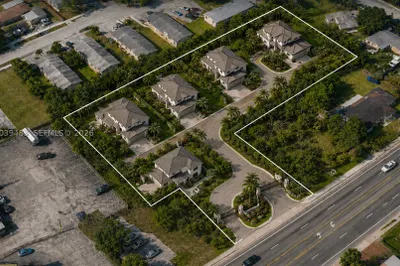 147 NW 31 Ave 1