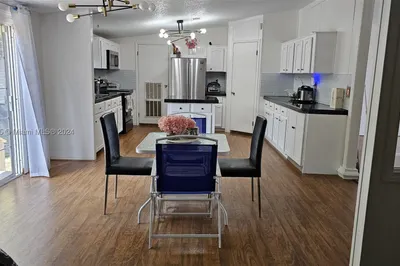 656 SW 130th Ter 1