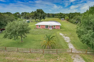 7346 NW 93rd Court 1