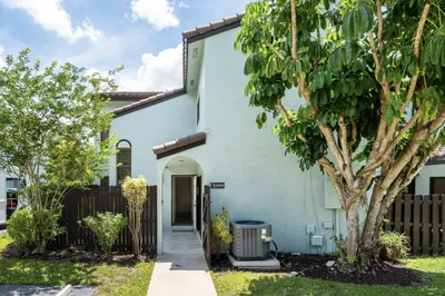 22300 Pineapple Walk Drive 1