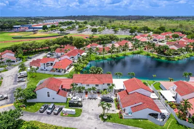 2111 San Remo Cir #2111 1