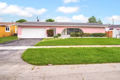 3317 Garnet Rd 1