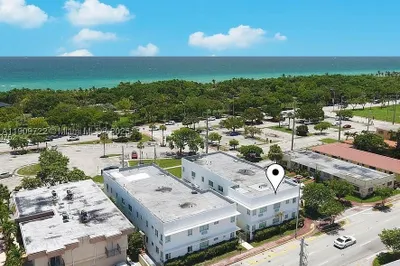 8415 Harding Ave #5 1
