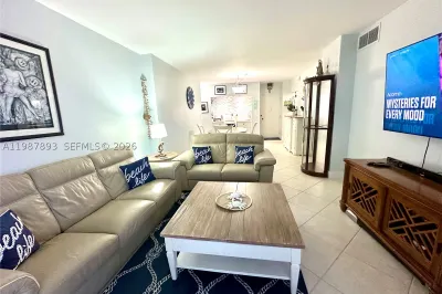 1950 S Ocean Dr #2C 1