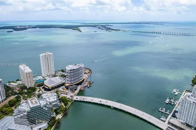 495 Brickell Ave #PH-5703 1