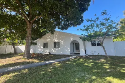 16805 SW 109th Ct 1