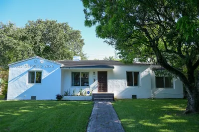 142 NW 98th St 1
