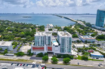 3900 Biscayne Blvd #N-1205 1