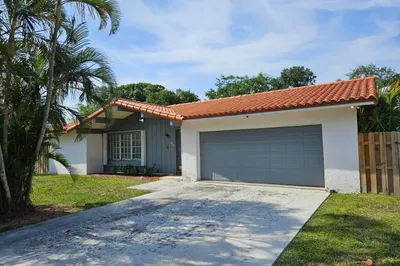 949 NW 8th Street 1