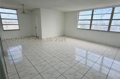1351 NE Miami Gardens Dr #1215E 1