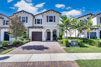 2717 NW 55th Way 1