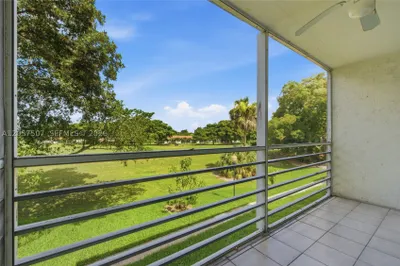 8421 Lagos De Campo Blvd #202T 1