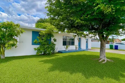 3460 NW 5th Ct 1