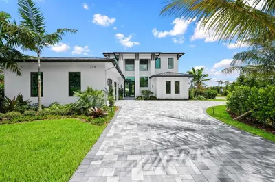 325 W Riverside Drive 1