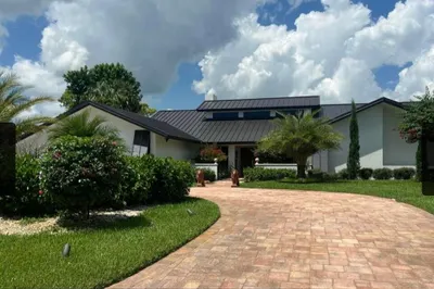 5091 SE Burning Tree Circle 1