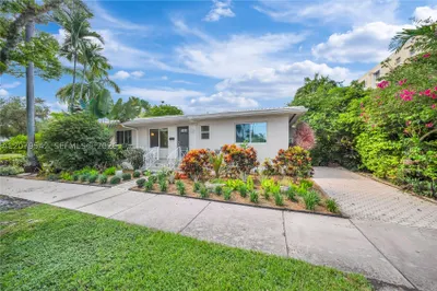 3145 Segovia St #- 1