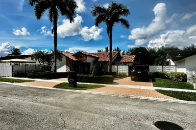 12851 NW 11th St 1